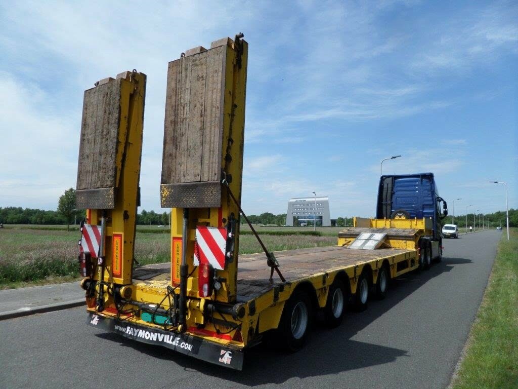 Faymonville 4 axle with ramps (19)