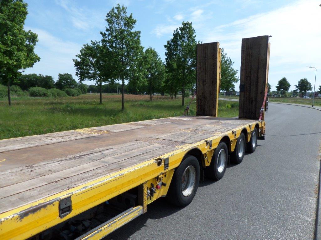 Faymonville 4 axle with ramps (8)